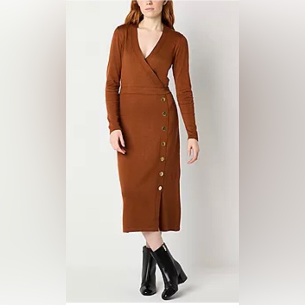 NEW Maia Long Sleeve Midi Sweater Dress‎